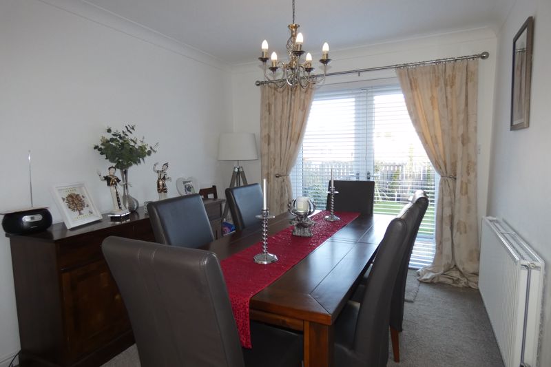 Dining Room- click for photo gallery